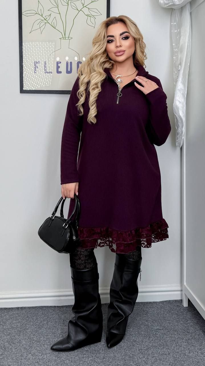 Сукня 
Тканина : ангора рубчик + гіпюр ( гарно тягнеться )
Довжина сукні : 100 см.
Довжина рукава : 65 см.
Тепла сукня покрою трапеція , з стойкою на блискавці , низ гепюр .