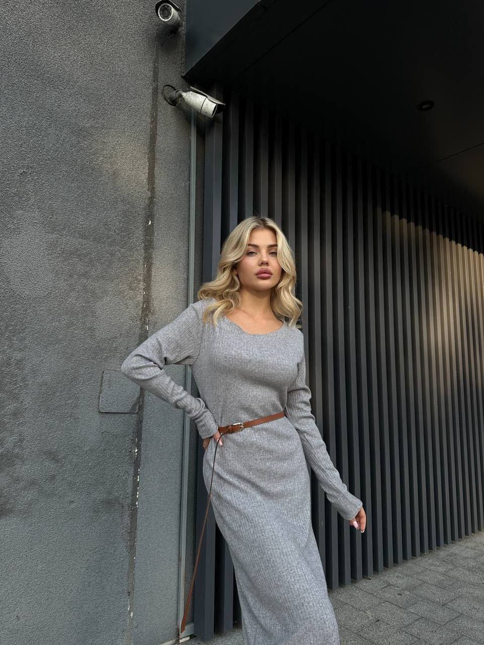 ❤️BLACK FRIDAY ❤️
Вишукане плаття з розрізом на лівому боковому шві, 
Тканина: Двостороння ангора євро в рубчик