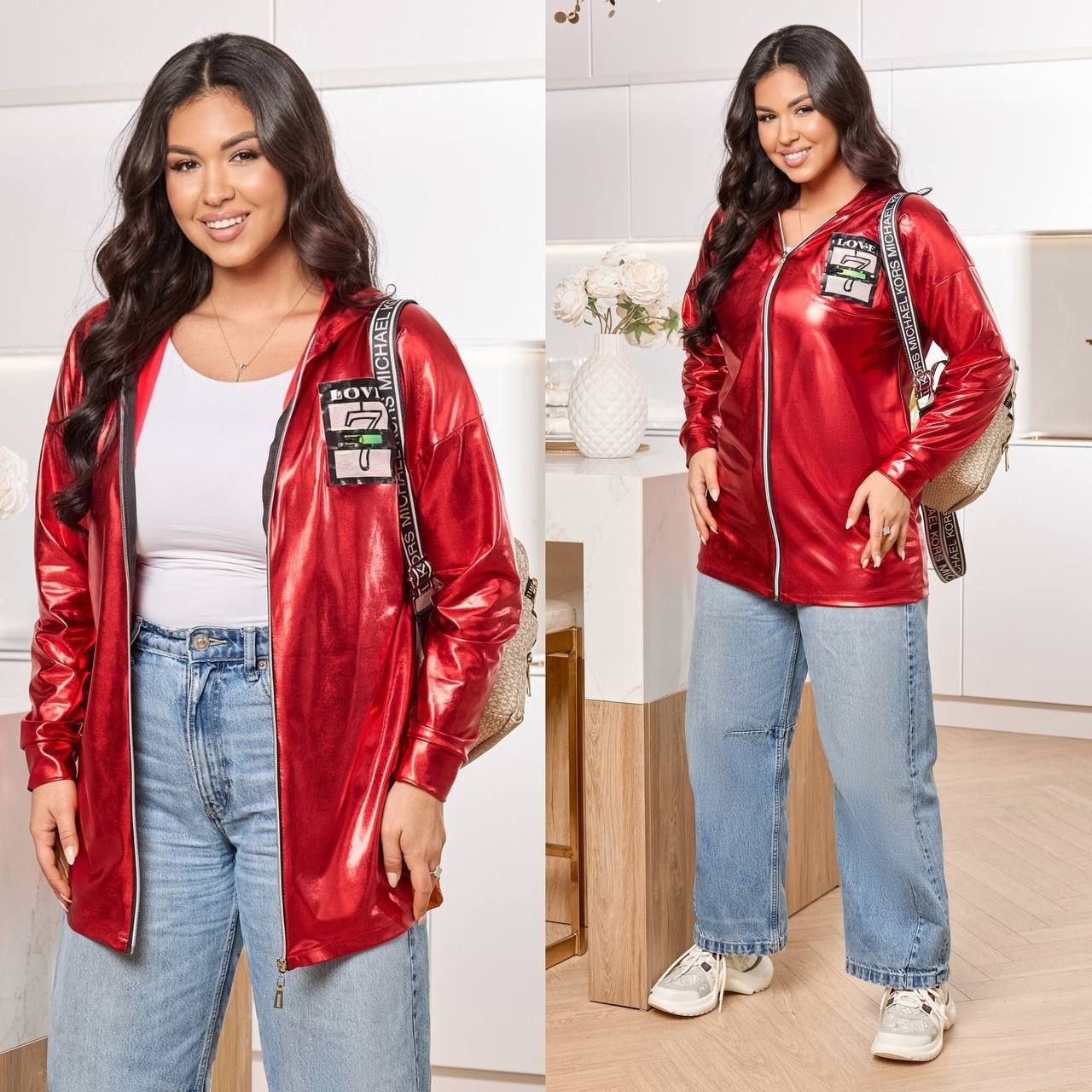 Знижки!Вітровка
Вітровка 
Модель № 7846
Тканина : шкіра - лаке  ( гарно тягнеться )
Довжина вітровки  : 77 см.
Довжина рукава : 72 см .
Практична вітровка на блискавці , з капюшоном , без підкладки .
Артикул: GARNA-719350